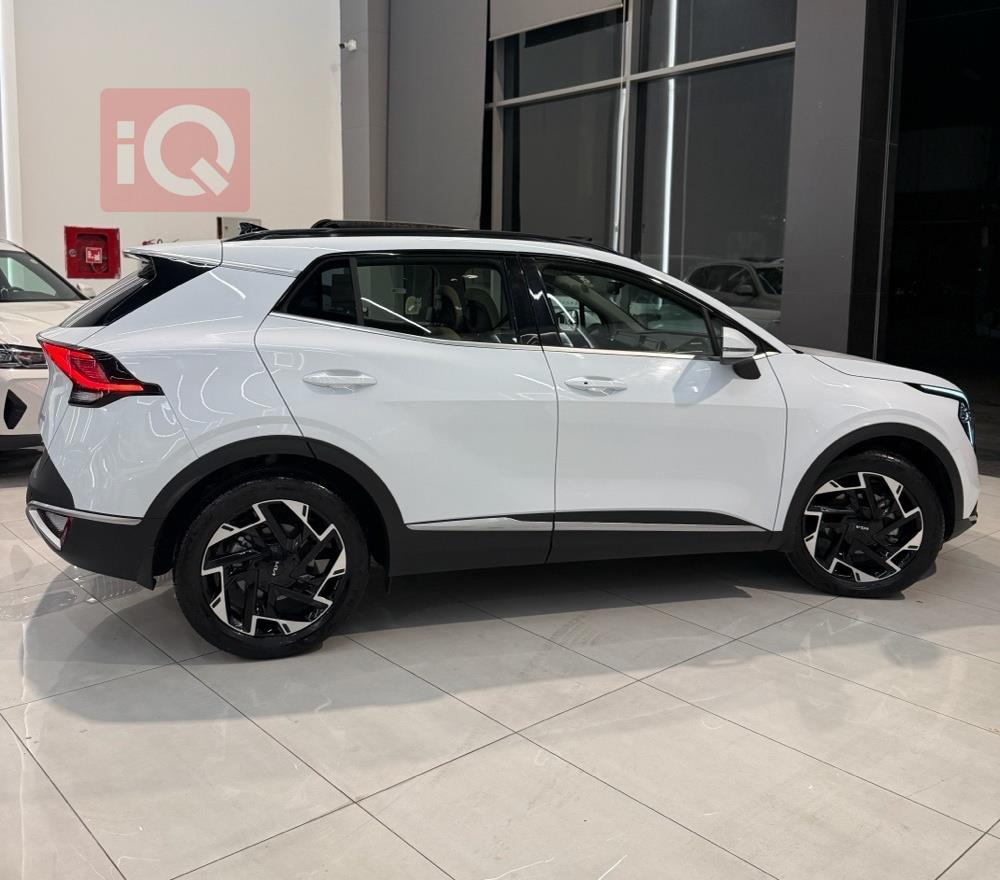https://cdn.iqcars.io3d3a53c3-b429-4c9c-a0c4-a7eb50ef69dc_3.jpg